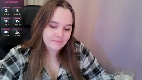 noir_ember_ online show from 03-24-26, 04:56