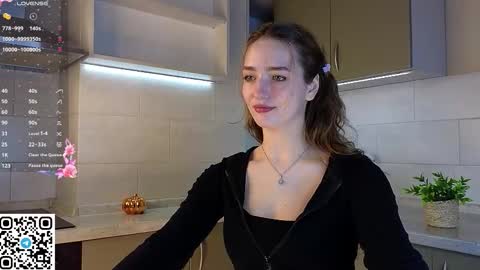 Sophie online show from 03-03-26, 06:19