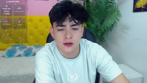 Nolan  online show from 03-06-25, 05:54