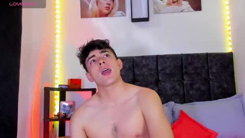 Nolan  online show from 12-04-25, 07:11