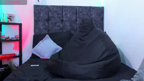 Nolan  online show from 04-17-26, 05:38