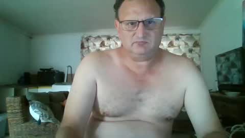 Snapshot of nollie244 chatting on 12-13-24, 10:19 Nollie online show from 12-13-24, 10:19