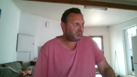 Snapshot of nollie244 chatting on 01-17-25, 11:59 Nollie online show from 01-17-25, 11:59