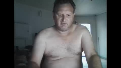 Snapshot of nollie244 chatting on 02-01-25, 04:14 Nollie online show from 02-01-25, 04:14