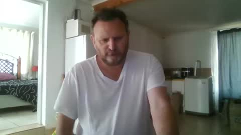 Snapshot of nollie244 chatting on 09-10-25, 08:25 Nollie online show from 09-10-25, 08:25