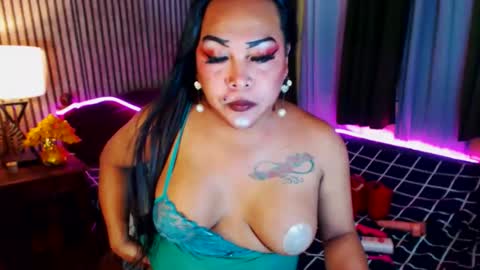Snapshot of nomercy_mistress_sph chatting on 06-28-26, 11:49 I AM YOUR MISTRESS YASSY DON T BE RUDE no ONE LOVE ME i KICK U online show from 06-28-26, 11:49