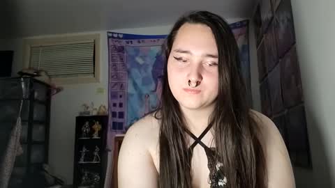 nonbinarybeauty20 online show from 03-07-25, 08:13