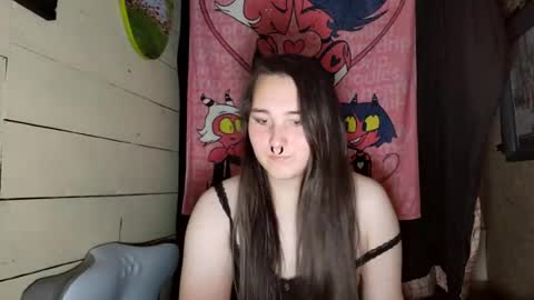 Snapshot of nonbinarybeauty20 chatting on 07-14-26, 06:07 nonbinarybeauty20 online show from 07-14-26, 06:07
