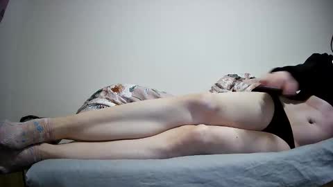 NonBinaryNicky online show from 03-28-26, 07:46