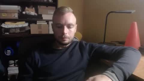 Snapshot of nontipperjakub chatting on 10-05-25, 07:01 J. online show from 10-05-25, 07:01
