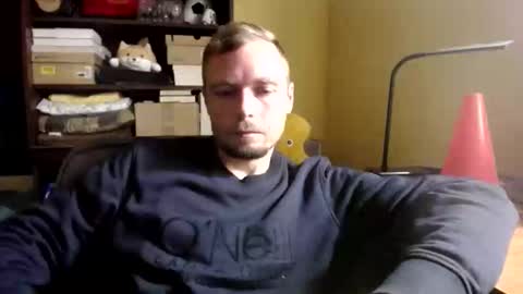 Snapshot of nontipperjakub chatting on 05-10-26, 06:24 J. online show from 05-10-26, 06:24