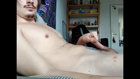 Snapshot of nonymous123a1 chatting on 02-02-25, 12:13 Viktor online show from 02-02-25, 12:13