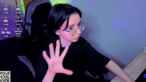 Nora Failure online show from 06-14-26, 10:01