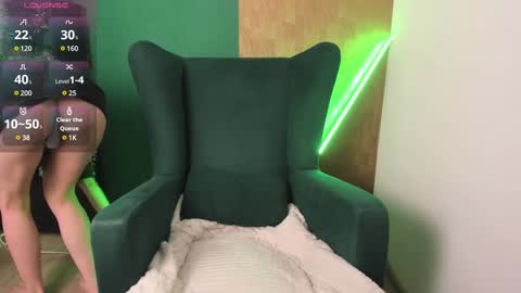 Snapshot of nora_lis chatting on 12-21-24, 12:49 Nora Cutie u online show from 12-21-24, 12:49