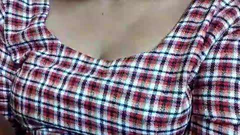 nora_roy246 online show from 01-18-26, 02:59