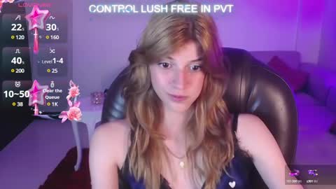 Snapshot of nora_vennucci chatting on 02-04-25, 10:45 Nora online show from 02-04-25, 10:45