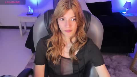 Snapshot of nora_vennucci chatting on 03-09-25, 11:03 Nora online show from 03-09-25, 11:03