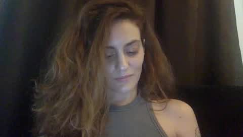 Snapshot of norablues chatting on 01-25-25, 10:40 norablues online show from 01-25-25, 10:40