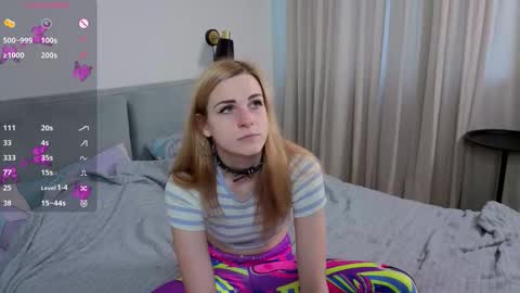 Elina online show from 11-11-25, 10:37