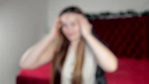 NoraFoxes online show from 12-20-25, 05:25