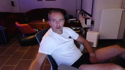 Snapshot of nordhh75 chatting on 07-17-26, 05:14 nordhh75 online show from 07-17-26, 05:14