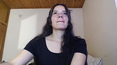 noreen_ online show from 06-01-26, 05:03