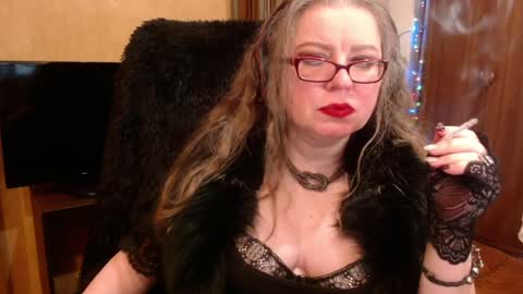 miss Tress online show from 01-13-25, 09:20