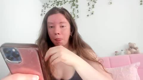 Emily snow online show from 04-30-26, 08:57