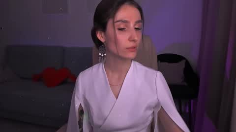 Snapshot of north_valkyrie chatting on 12-30-24, 12:00 Hazel online show from 12-30-24, 12:00