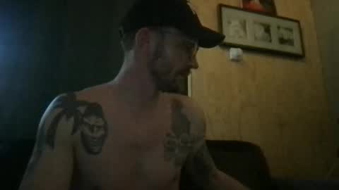 Snapshot of northernv1k1ng chatting on 05-17-26, 04:03 northernv1k1ng online show from 05-17-26, 04:03