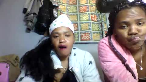 nosminah01 online show from 09-09-25, 06:13