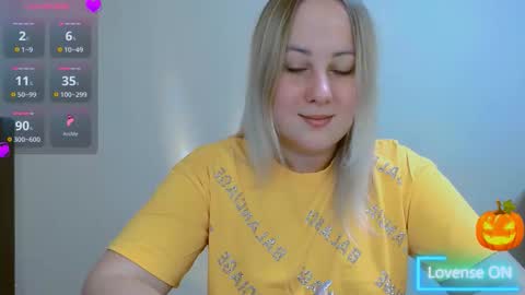 hi glad to chat online show from 10-31-25, 07:09