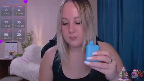 Snapshot of not_nakedcat chatting on 12-19-25, 03:13 hi glad to chat online show from 12-19-25, 03:13