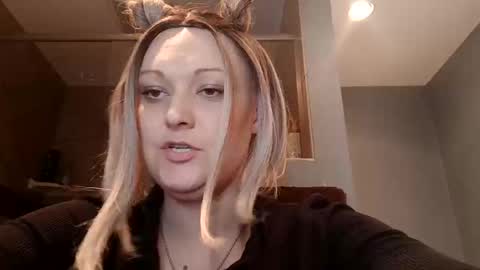 notouchmami online show from 10-29-25, 03:53