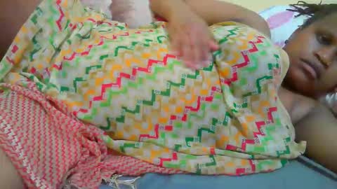 Snapshot of notoy1 chatting on 05-04-26, 02:24 notoy1 online show from 05-04-26, 02:24