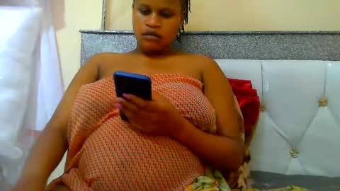 Snapshot of notoy1 chatting on 05-31-26, 06:09 notoy1 online show from 05-31-26, 06:09