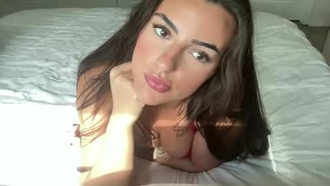 Snapshot of notsosweet21 chatting on 10-28-25, 07:05 nellyxoxo online show from 10-28-25, 07:05