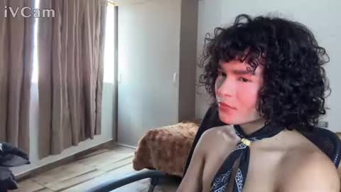 Snapshot of nova740338 chatting on 11-09-25, 03:21 Nova online show from 11-09-25, 03:21