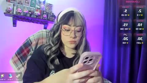 Snapshot of nova_gara chatting on 06-23-26, 12:52 s online show from 06-23-26, 12:52