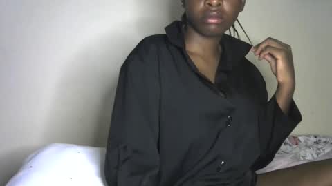 novaah online show from 11-16-25, 12:49