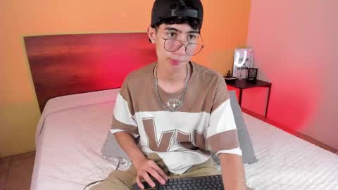 Nova online show from 02-05-25, 02:40