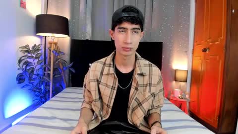 Nova online show from 02-06-25, 04:42