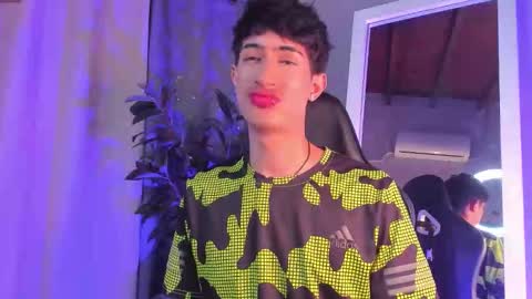 Nova online show from 09-21-25, 07:04