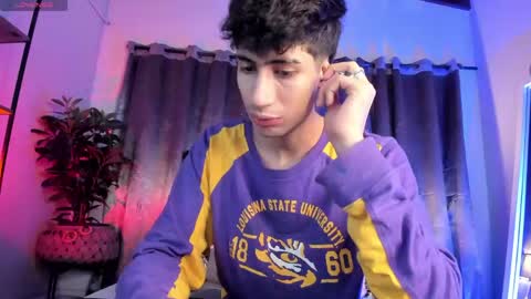 Nova online show from 04-19-26, 08:44