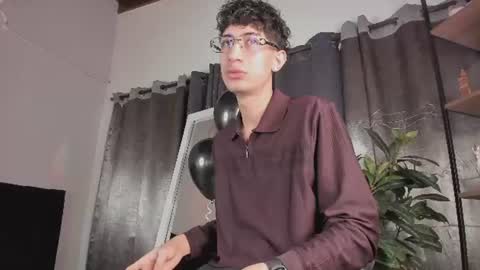 Snapshot of novawheeler chatting on 07-08-26, 12:31 Nova online show from 07-08-26, 12:31