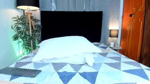 NovayBrian online show from 01-19-25, 07:57