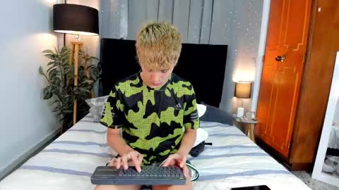 NovayBrian online show from 02-14-25, 06:45