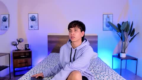 NovayBrian online show from 12-03-25, 04:31