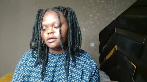 Snapshot of novi_drip chatting on 11-03-25, 12:17 Novi online show from 11-03-25, 12:17