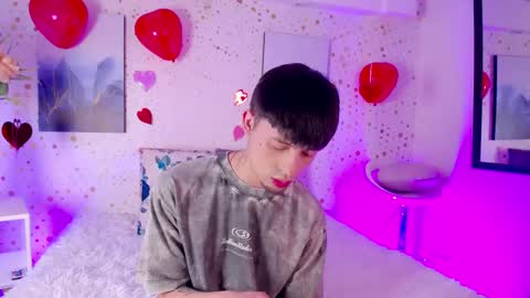 Snapshot of novoa_prime chatting on 02-20-26, 03:58 Stev online show from 02-20-26, 03:58